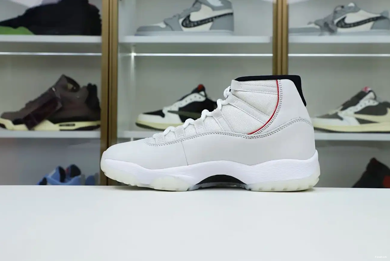 XI RETRO PLATINUM 11 JORDAN TINT AIR 0424